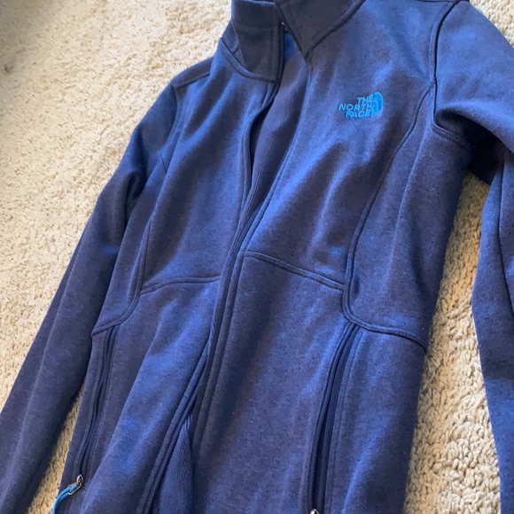 North face women’s jacket - Picture 3 of 4